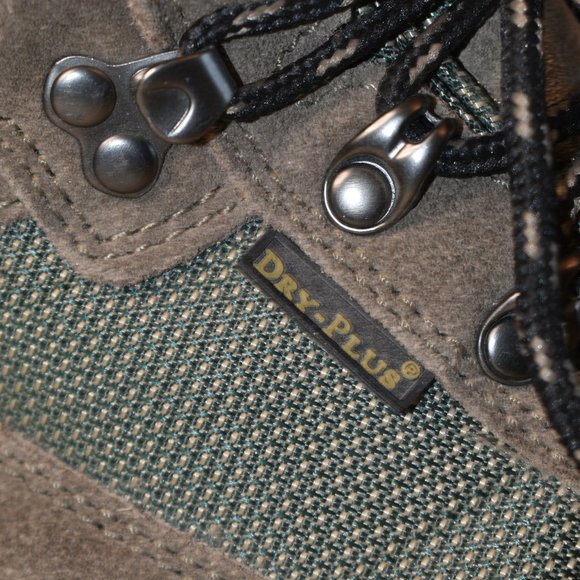 * CABELAS Waterproof Mid Leather Hiking Boot 8 - Picture 10 of 16